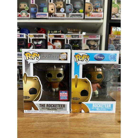 2 LIMITED EDITION VAULTED Rocketeer Funko Pops #58 #1068 Exclusive Disney Movies - Picture 1 of 6